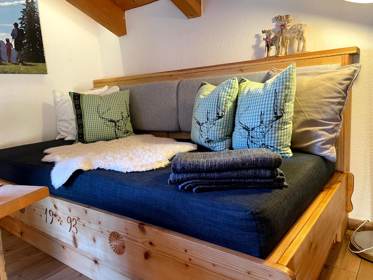 Ferienwohnung Alpspitze Ansicht Sofa